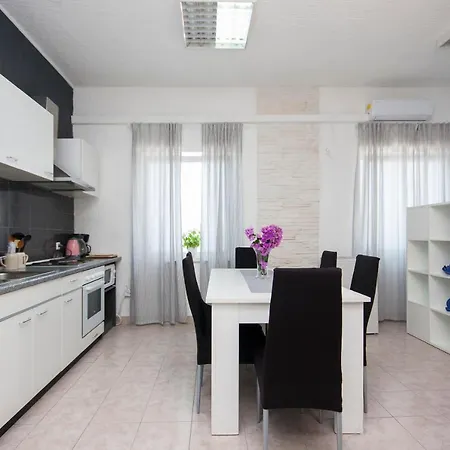 Holiday home House Kala Brodarica (Sibenik-Knin)